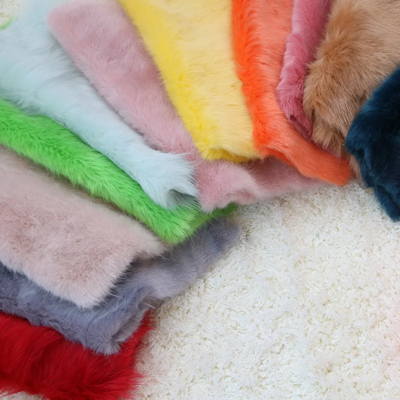
Ready to Ship Long Hair Faux Fox Fur Fabric Fake Fur 