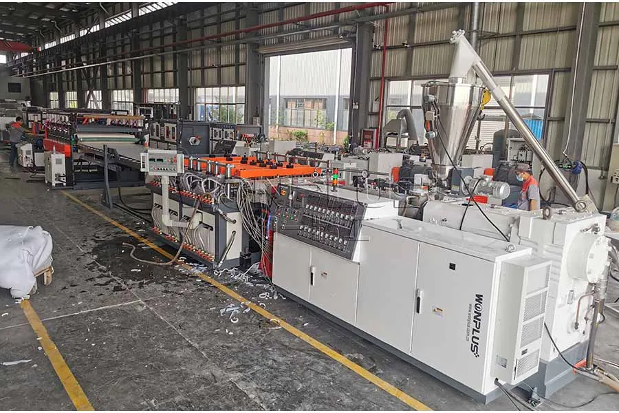 WPC PVC wall panel making machine / plastic composite profile panel extruding machine line