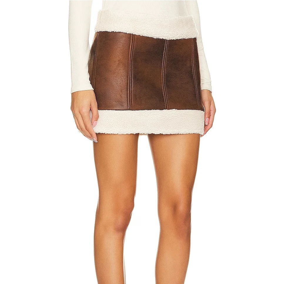 OEM good quality women winter faux leather with sherpa waist chic mini skirt  STK2412A