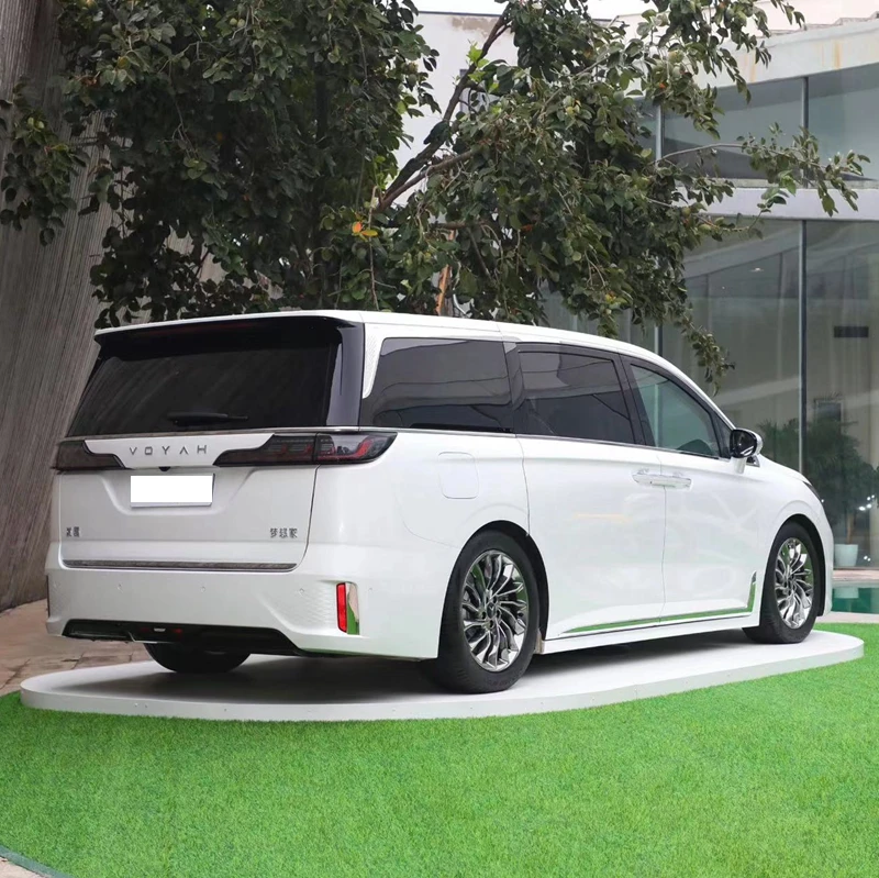 2024 New Energy Vehicles Voyah free passion dream EV Car MPV Electric Cars Used Cars Voyah Free Essa Dreamer VOYAH Dreamer