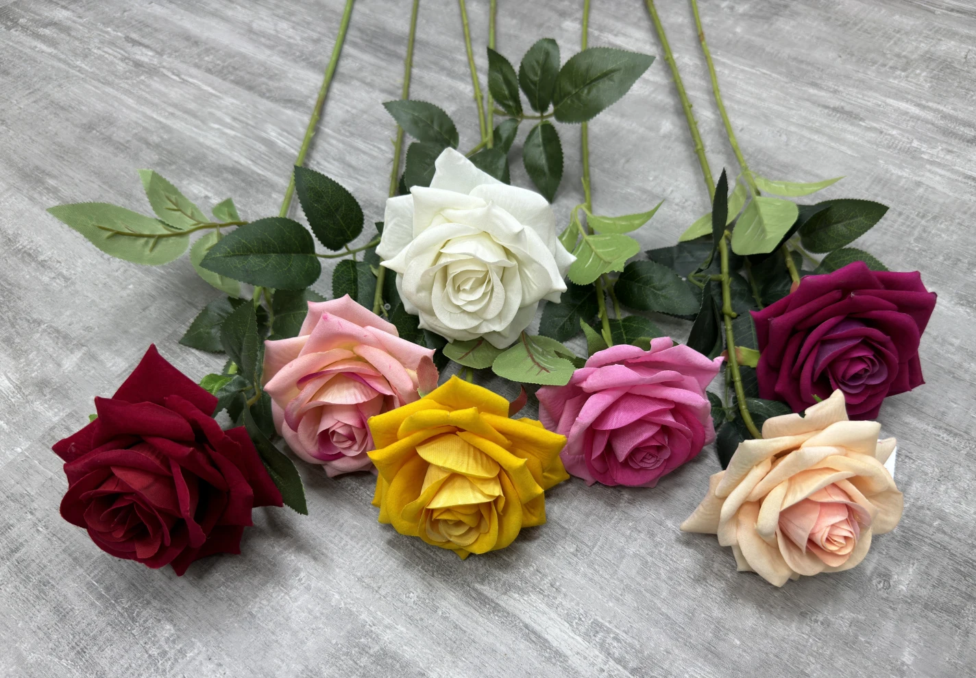 QiHao Wholesale Single Stem Nylon Flowers Artificial Flannel Velvet Rose Flower for Wedding Decoration