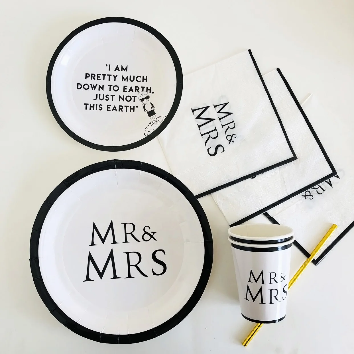 Hot sale party cups with straw disposable paper lunch trays eid paper plates Special shaped plates
