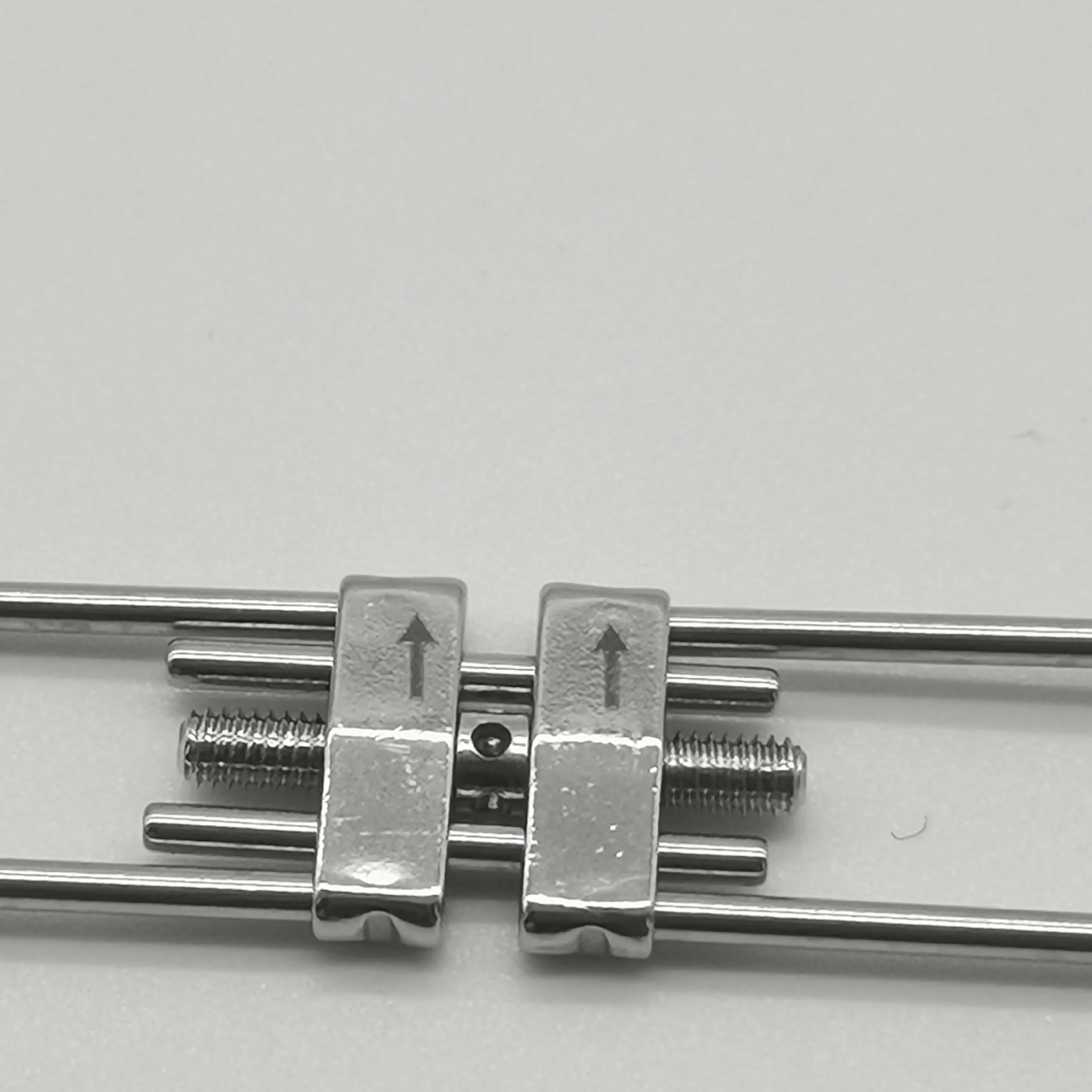 Dental Hot Sales Orthodontic Stainless Steel  Expander Orthodontic Expansion Hyrax Screw