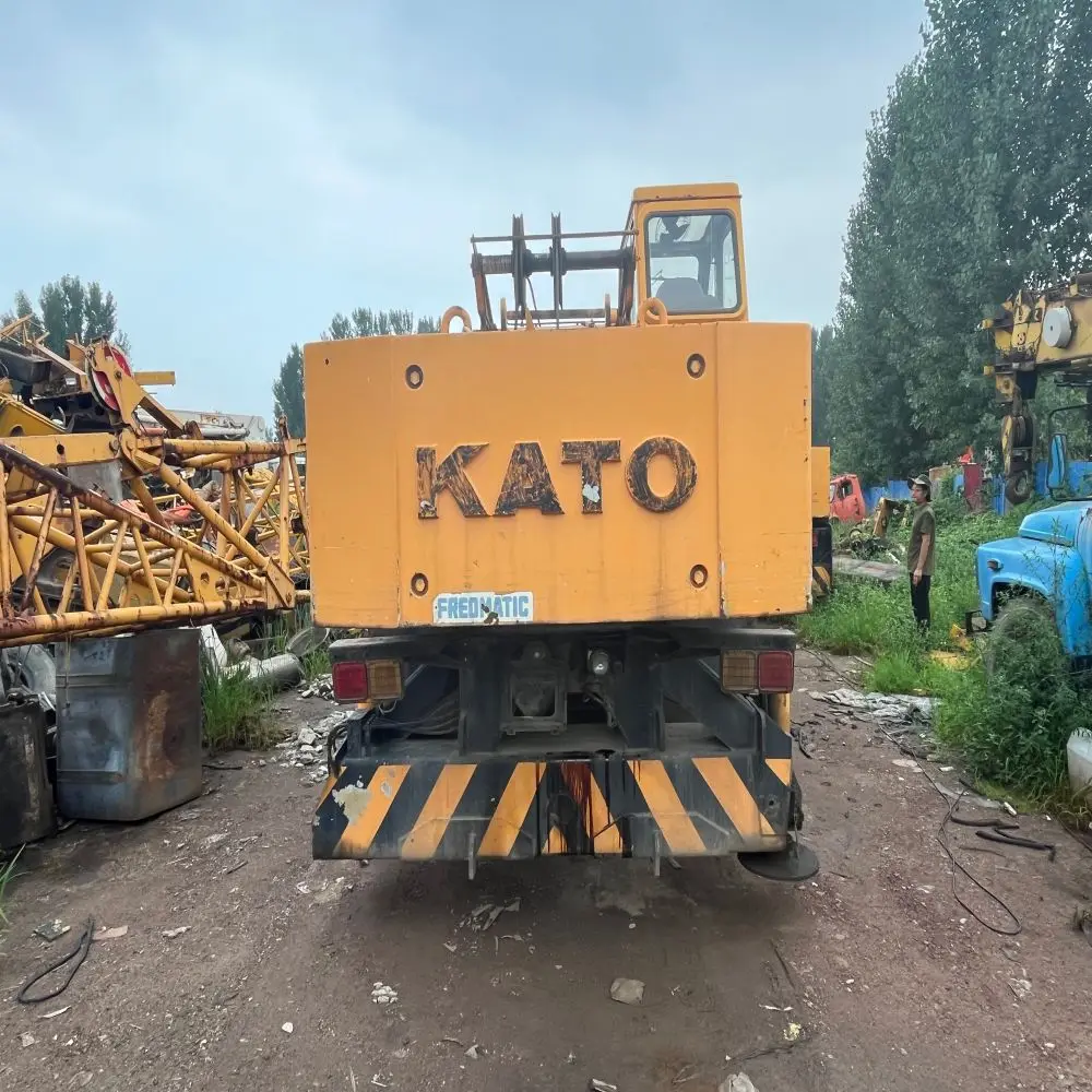 Высококачественный использованный кран Kato 25 тонн, Трехлетняя гарантия, включая основные компоненты-моторный насос двигателя PLC, продажа по всему миру