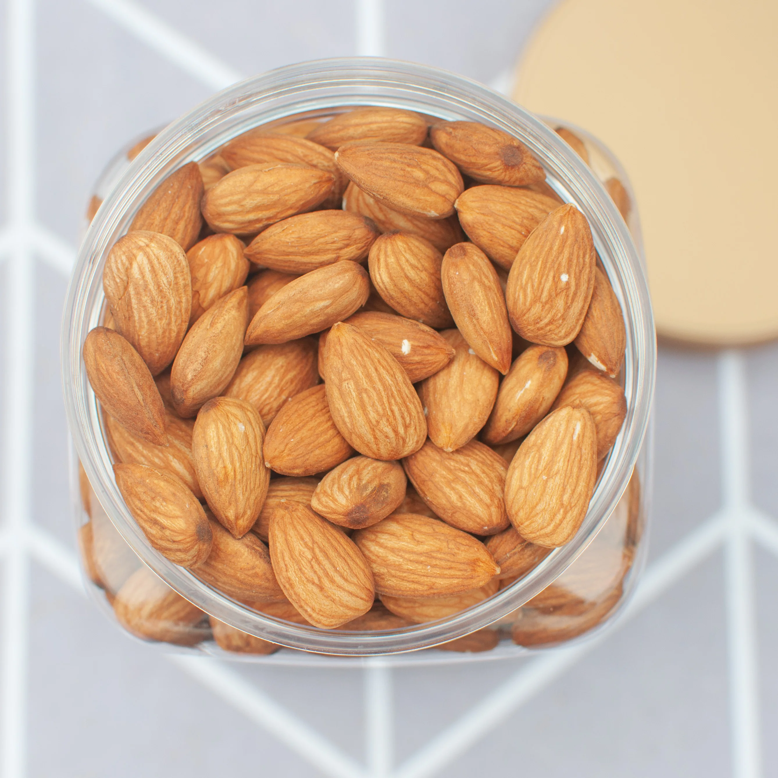 Concise design Roasted salted almonds for sale Natural Colour Cool Storage  almonds Australia