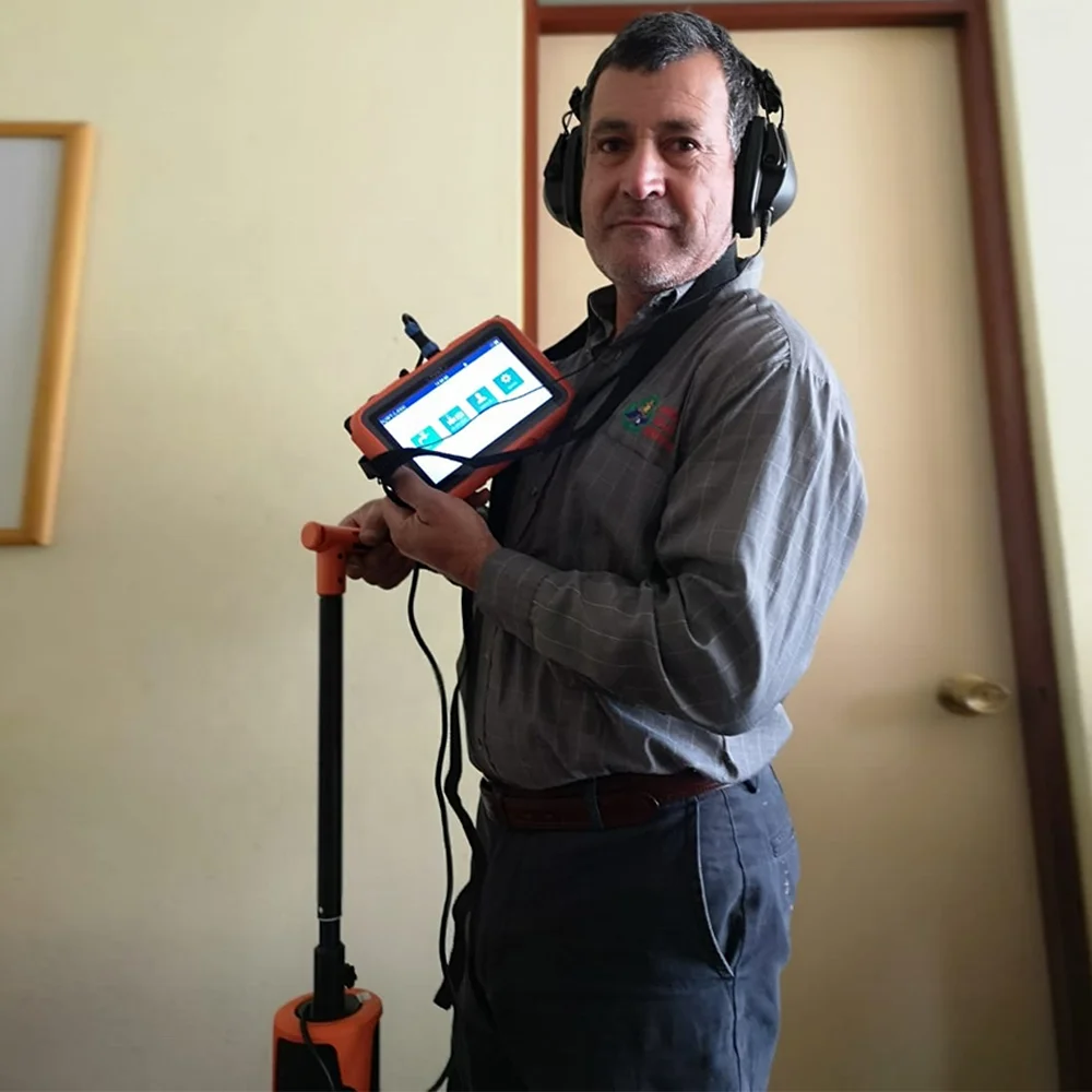 PQWT-L3000 Best Acoustic Leak Detection Water Leak Sensor for Depth 5m Plumbing Water Pipe Detection Locator Leak Detector