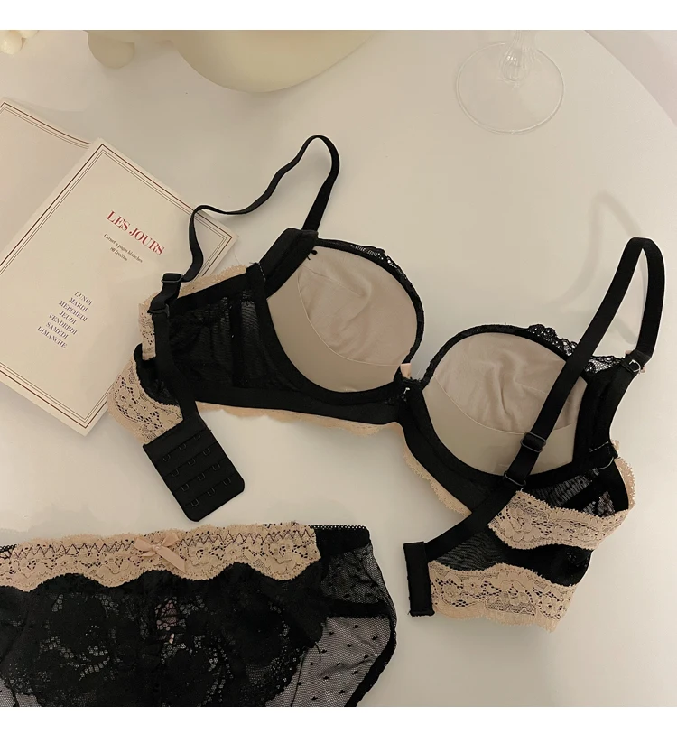 French Gathered Underwear Without Underwire Latex Adjustable Lace Bra Set