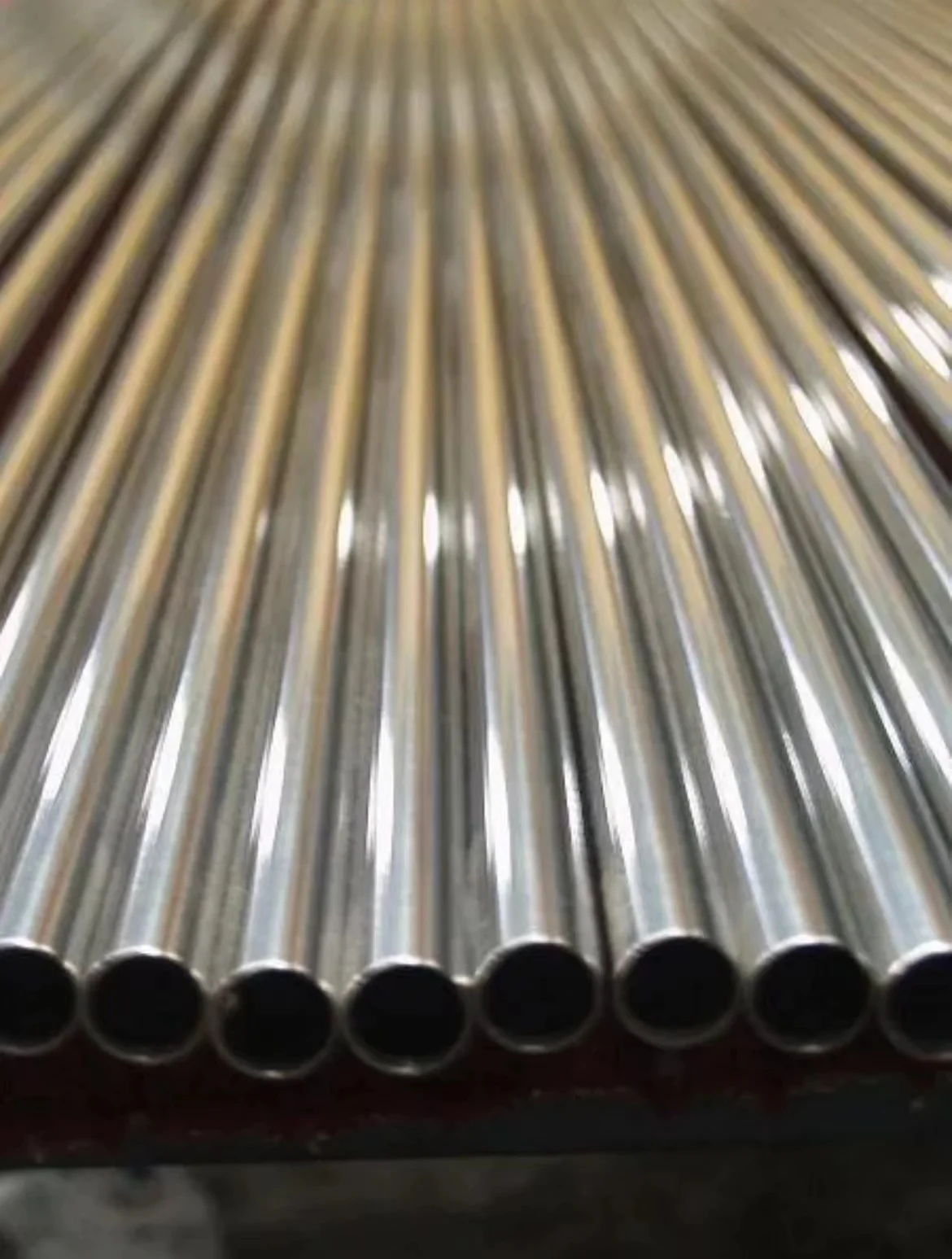 CuNi 90/10 Pipe ANSI B36.19 DN50 1.5MM ASTM B466 UNS C70600 Cooper Nickel Seamless Steel Pipe