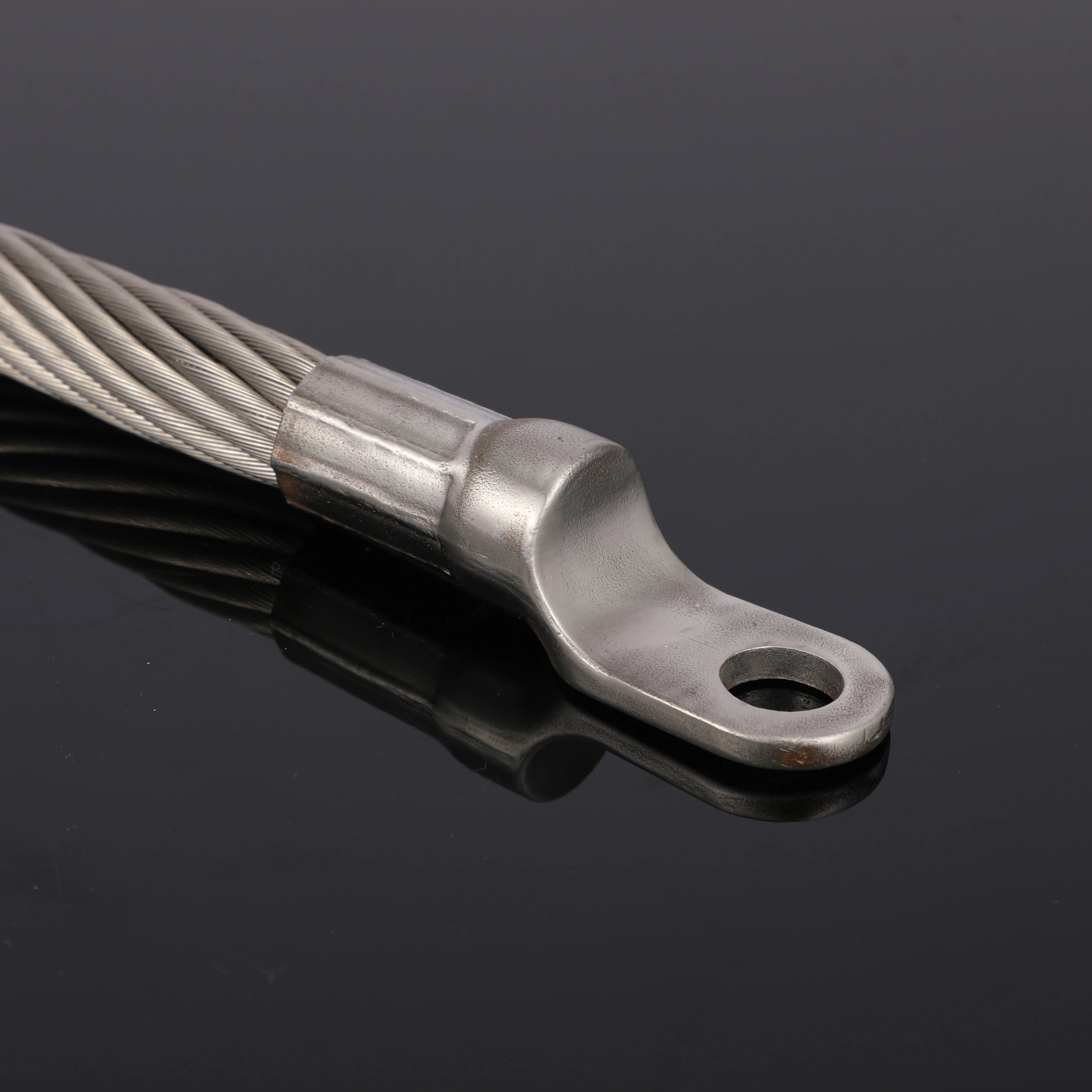 High Tensile Strength 3mm-5mm Nylon Coated Stainless Steel Wire Rope