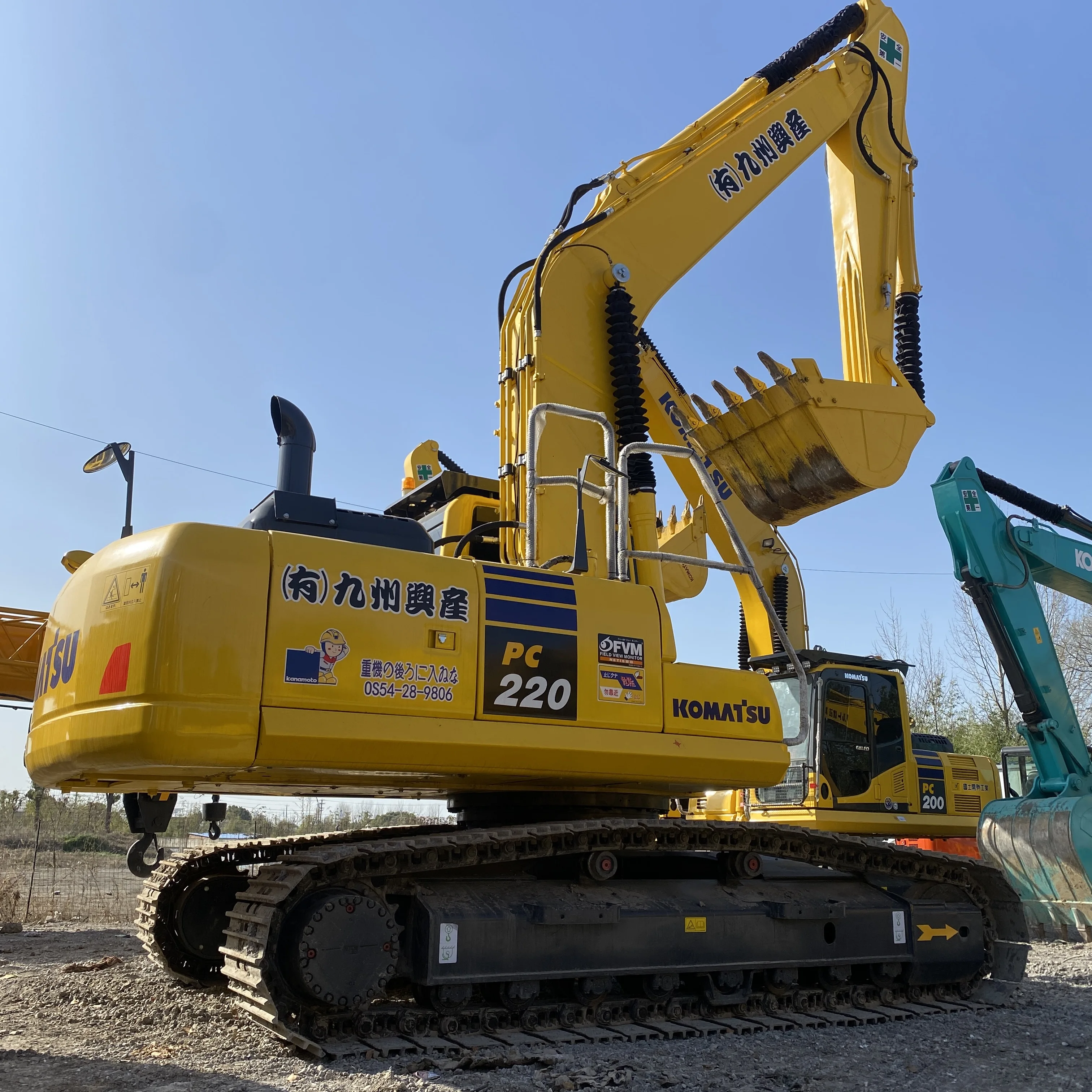 22ton pc220 Komatsu PC220-8 б/у экскаватор 90% новый с мощным двигателем по низкой цене