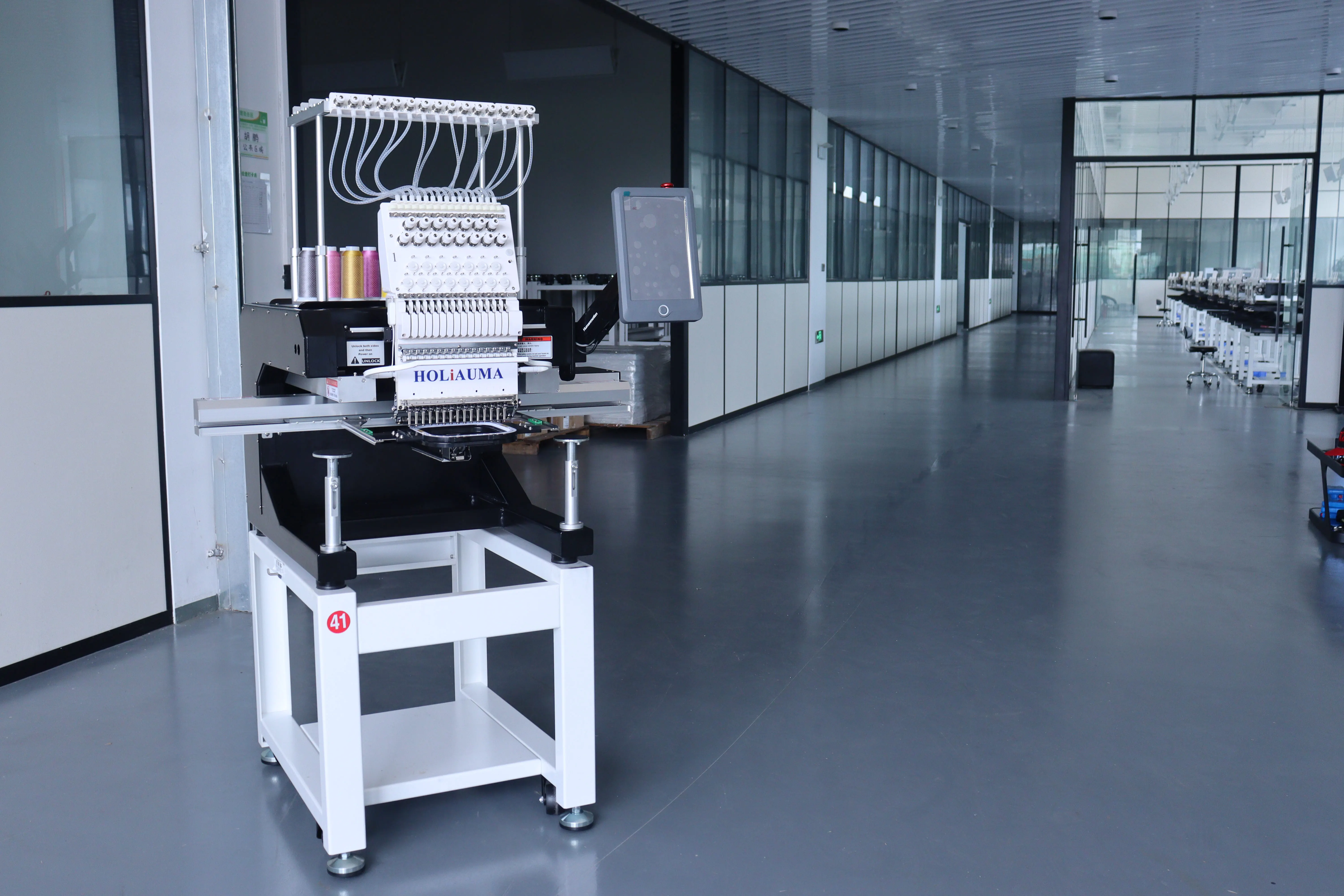 China best single head professional embroidery machine 15 needle 400*600mm 3D hat logo t-shirt flat one head embroidery machine