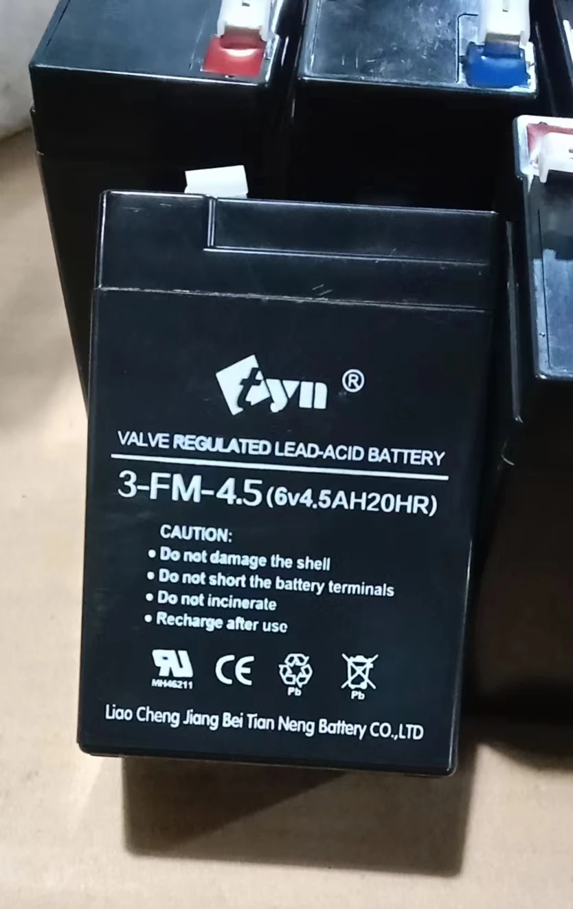 The hot sell  lead acid battery agm ups battery 6V4.5Ah  for lighting.