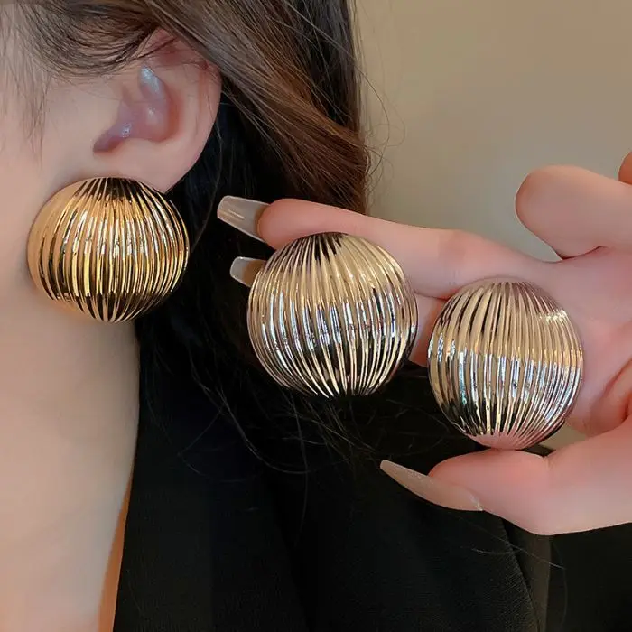 Geometric Metal Smooth Striped big circular shape Studs Earrings For Women Party Gift Holiday Fashion Jewelry