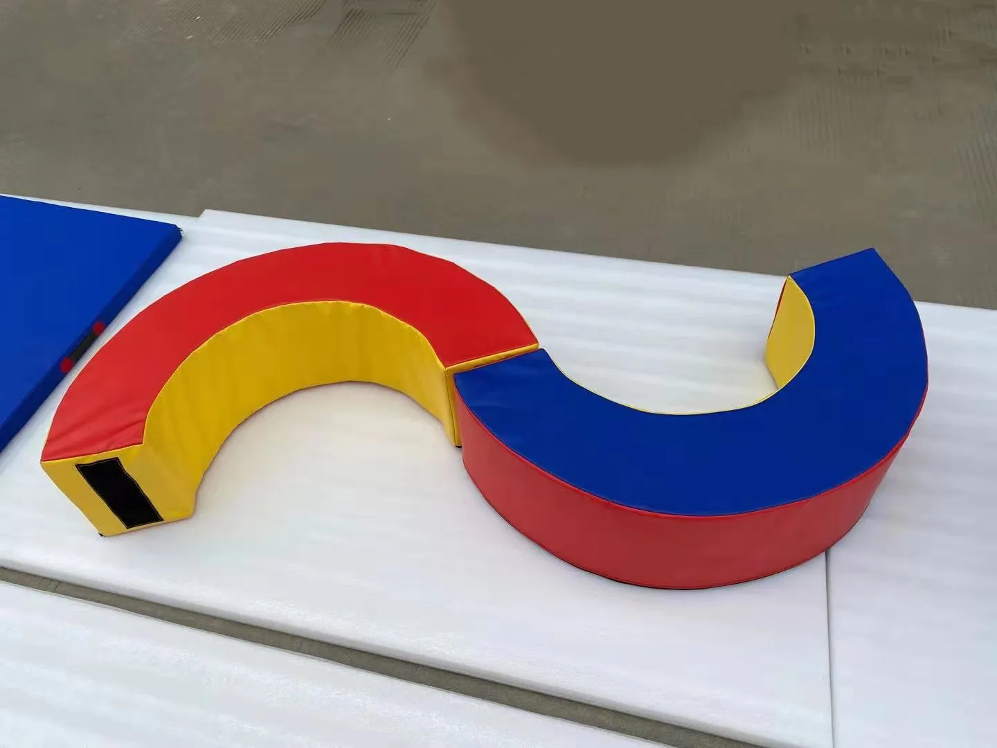 Factory Selling Colorful Pvc Trainer Exercise Folding Gymnastic Mats