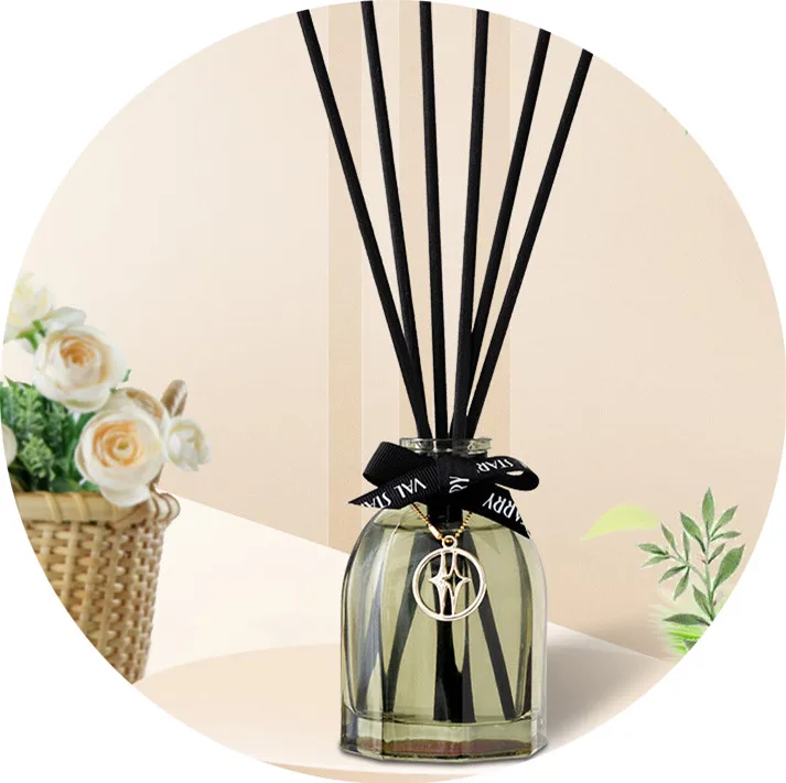 Luxury aromatherapy oil Factory direct sale wholesale Glass bottle Air freshener household No fire aromatherapy