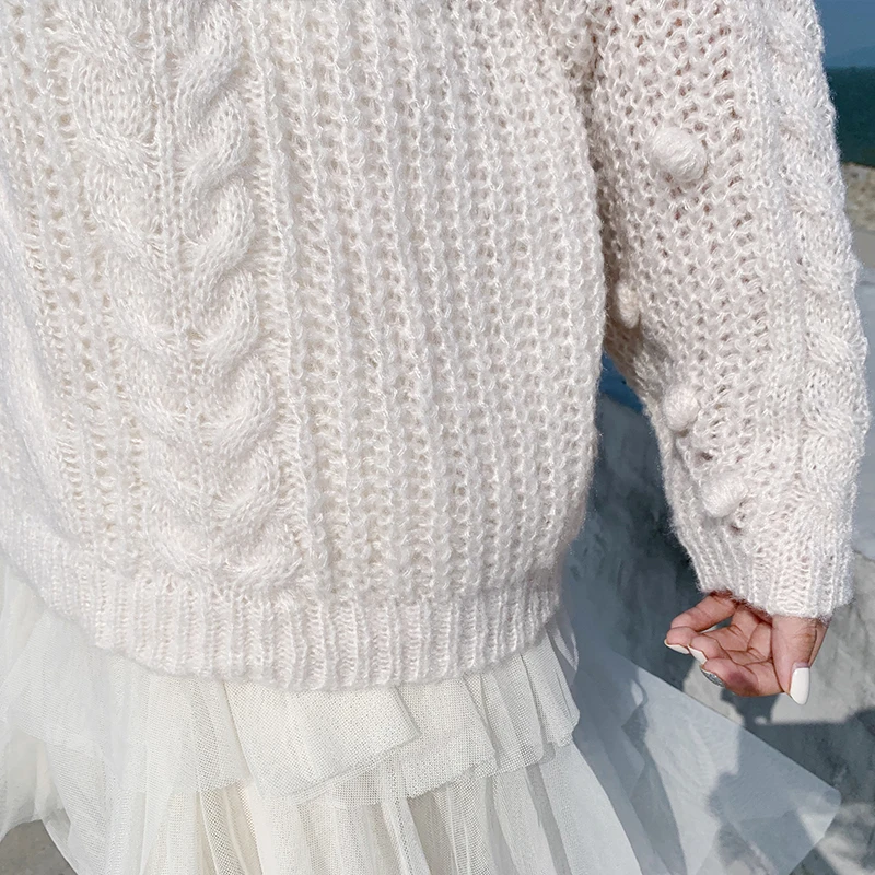 Womens Oversized Chunky Sweaters Casual Loose Knitting Baggy Slouchy Cable Crewneck Sweater with Pompoms