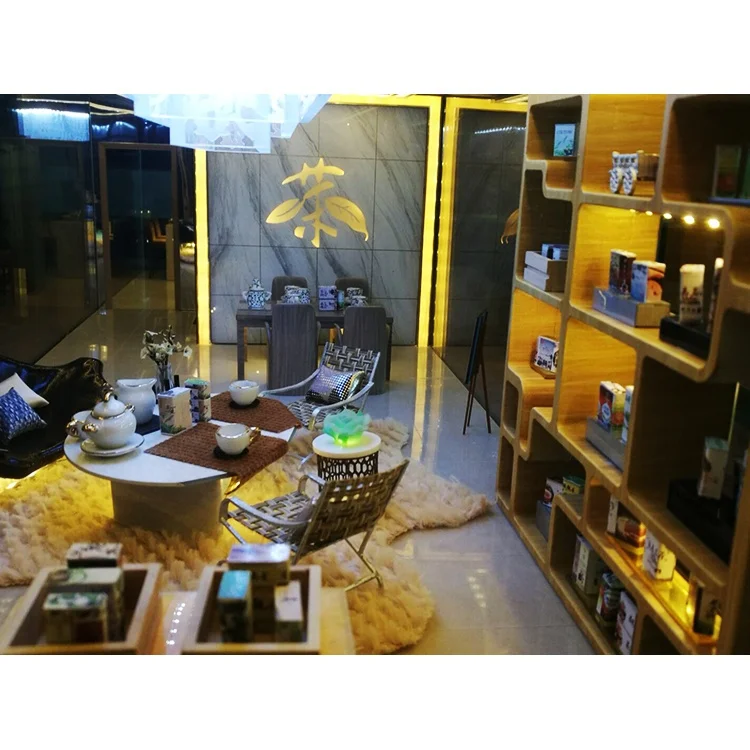 Миниатюрная модель фигурки домов в стиле архитектуры недвижимости