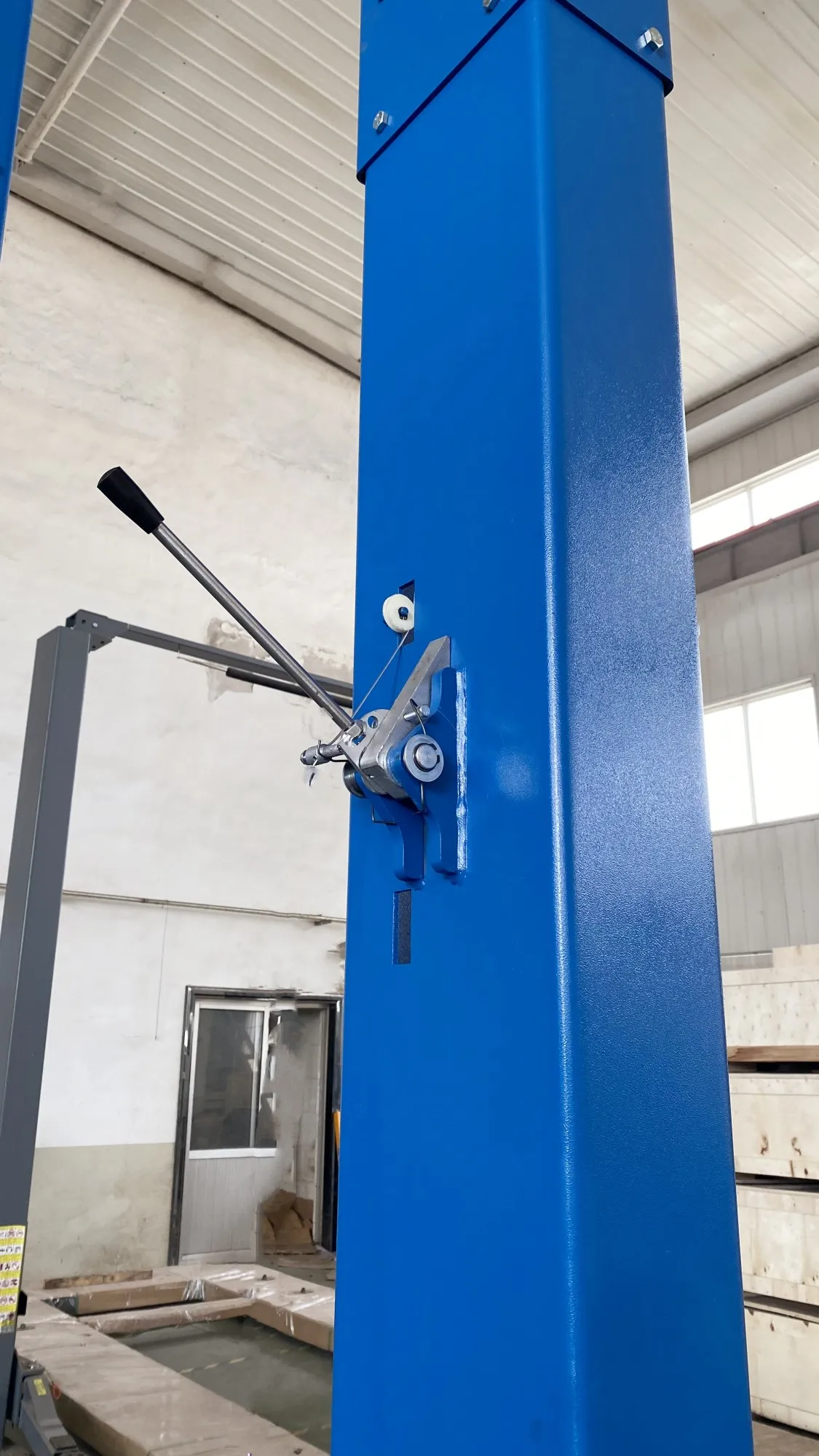 Made in China 5.0T car  Lift  two-post car lift 4 post car lift