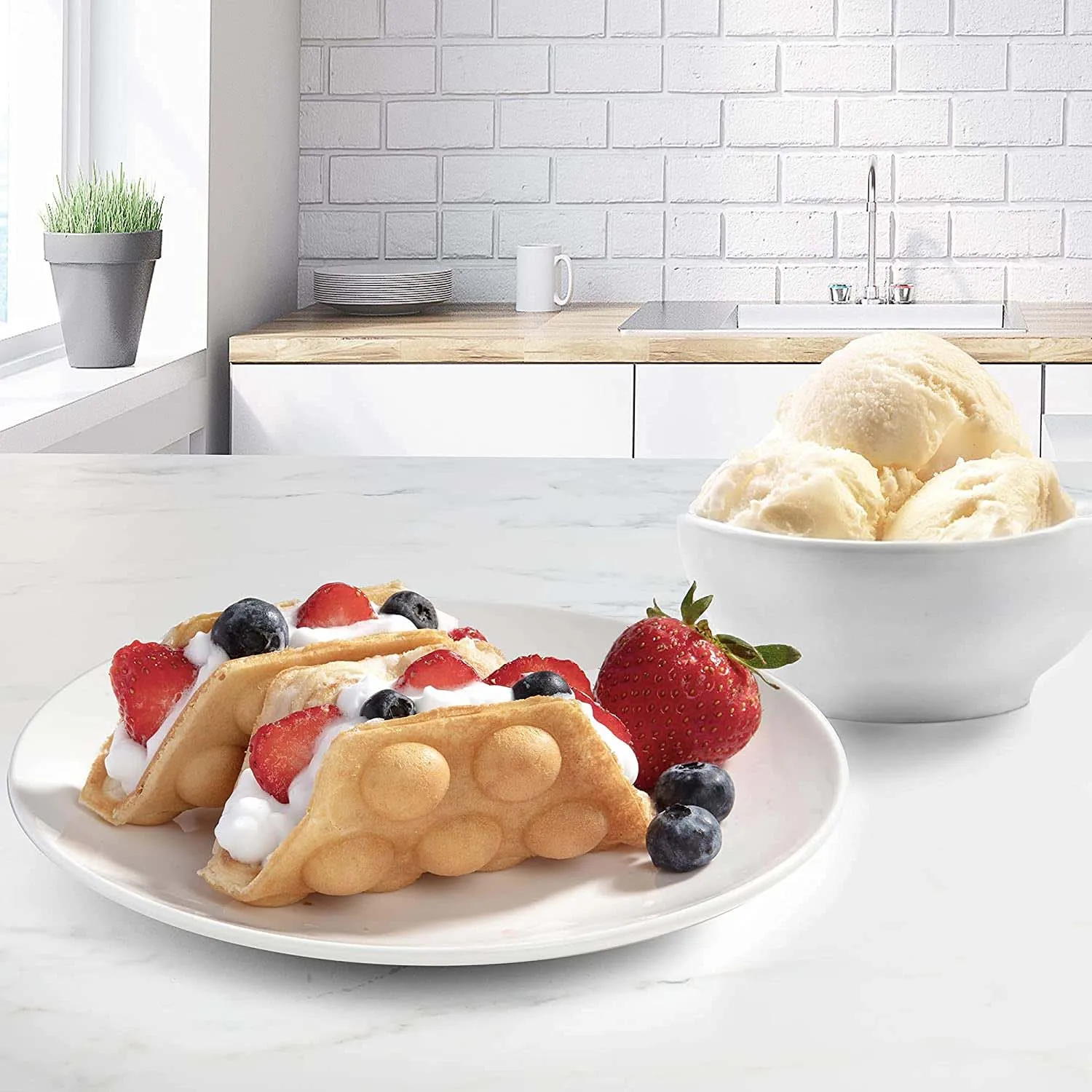 Egg Bubble Waffle Maker 5 Heart Shaped Round Belgian Egg Waffle Maker with Non Stick