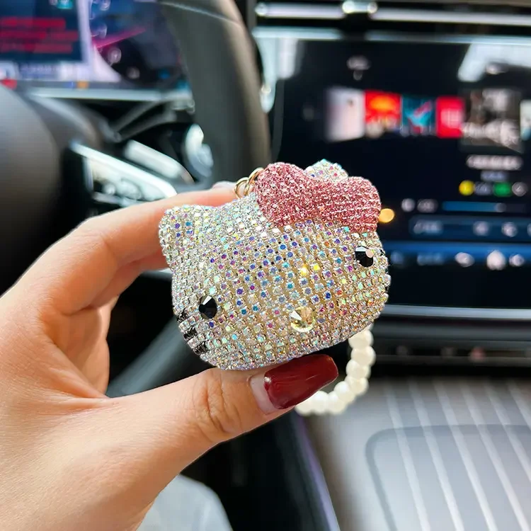 Sanrioed Bling Giamond Hello Kt Cat Keychains Full Diamond Rhinestone Kawaii Pendant Accessories Car Bag Key Ring Wholesale