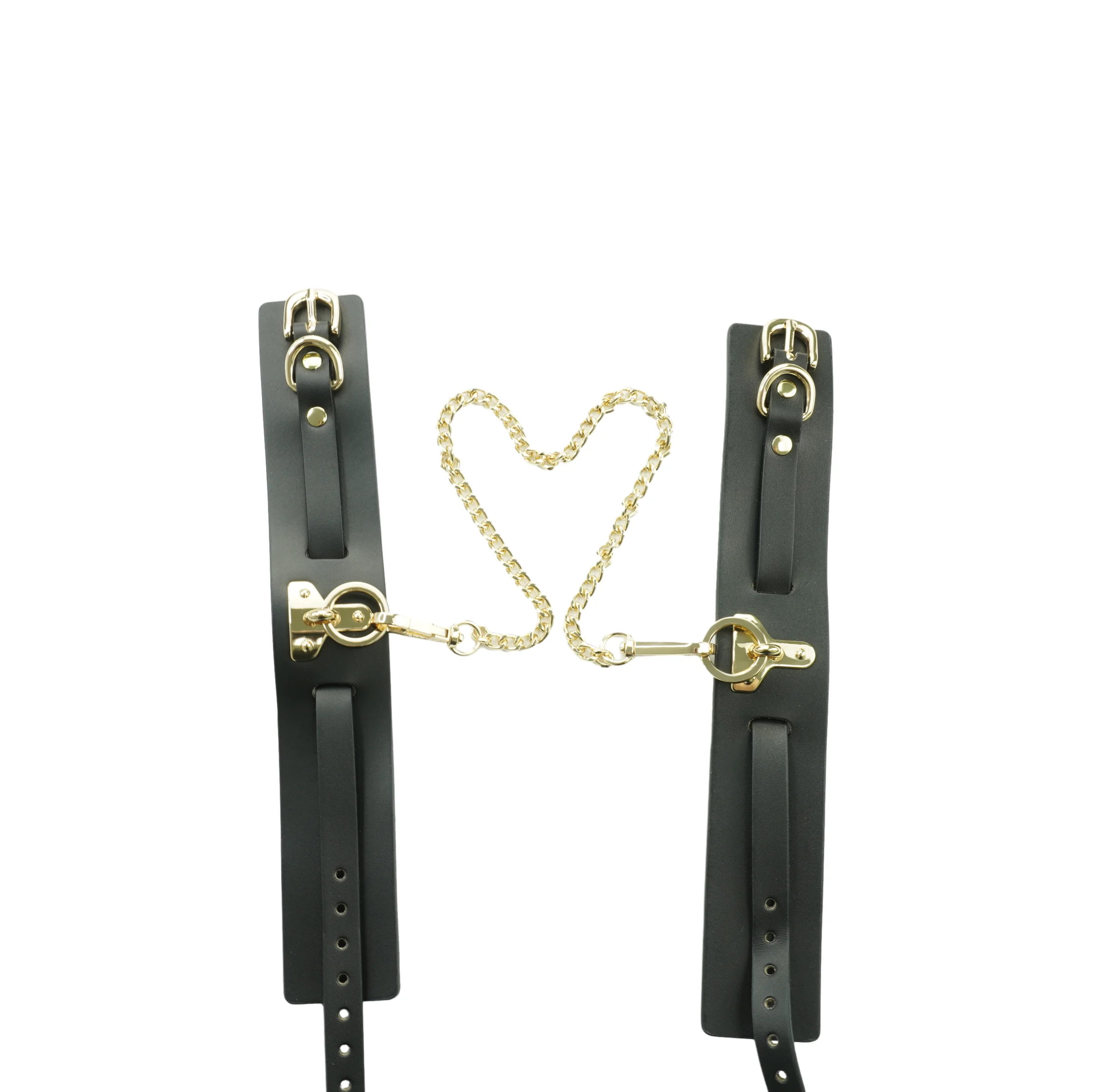 High Quality Customized Leather Sexy Handcuffs Whip Blindfold Collar and Leash Bondage SM Products Silicone Gag ball