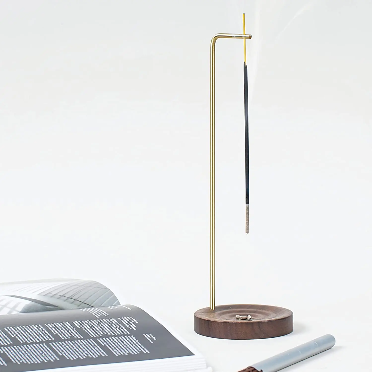 Wooden corrugated incense plate and brass incense stick bracket for Zen yoga spa mediation family dress