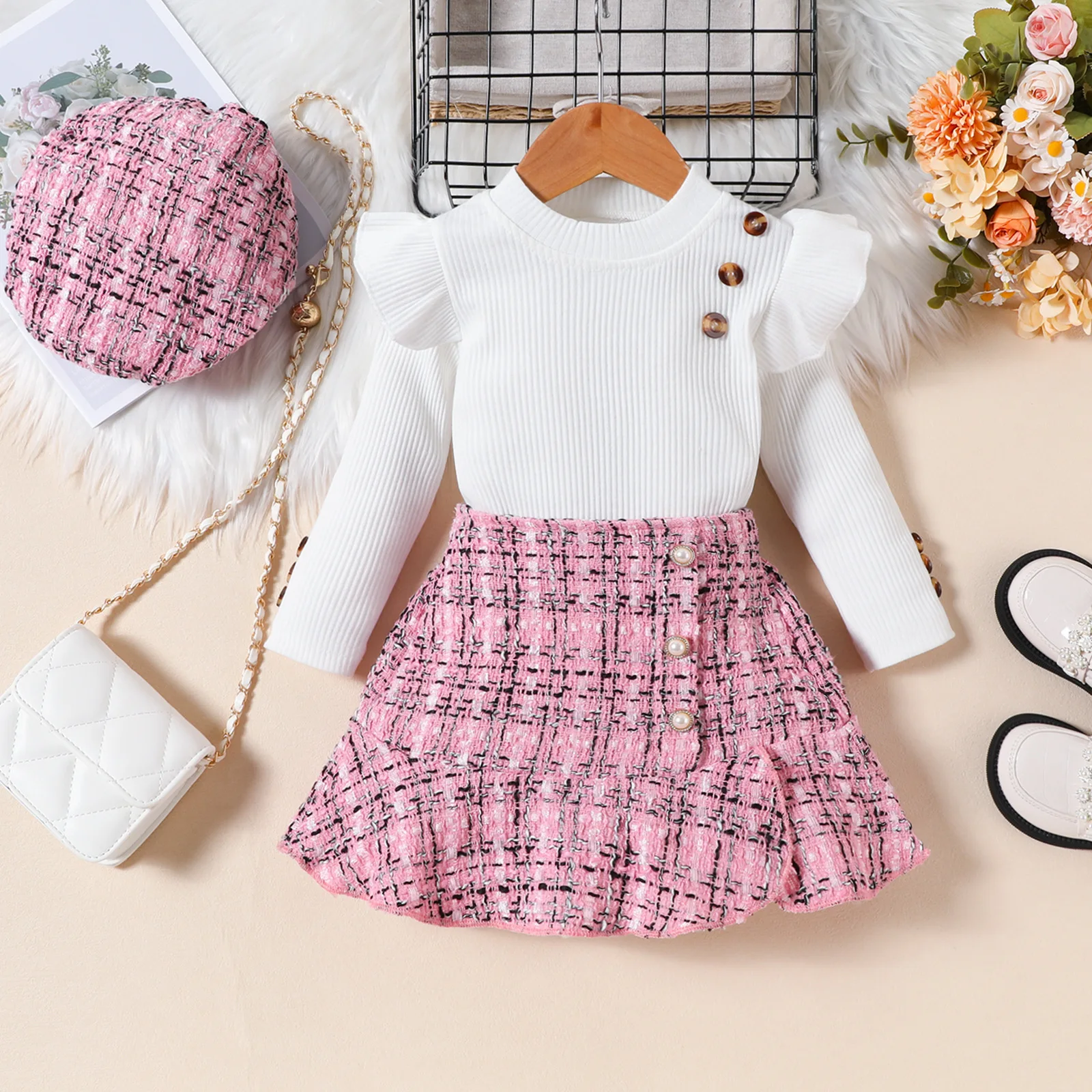 Qingli ODM Custom Factory European Fashion Baby Girl Winter Cotton Clothes Set Casual Pink Plaid Skirt and Top for Children