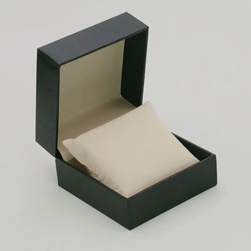Discount flip lid imitation leather lychee pattern watch box leather watch box