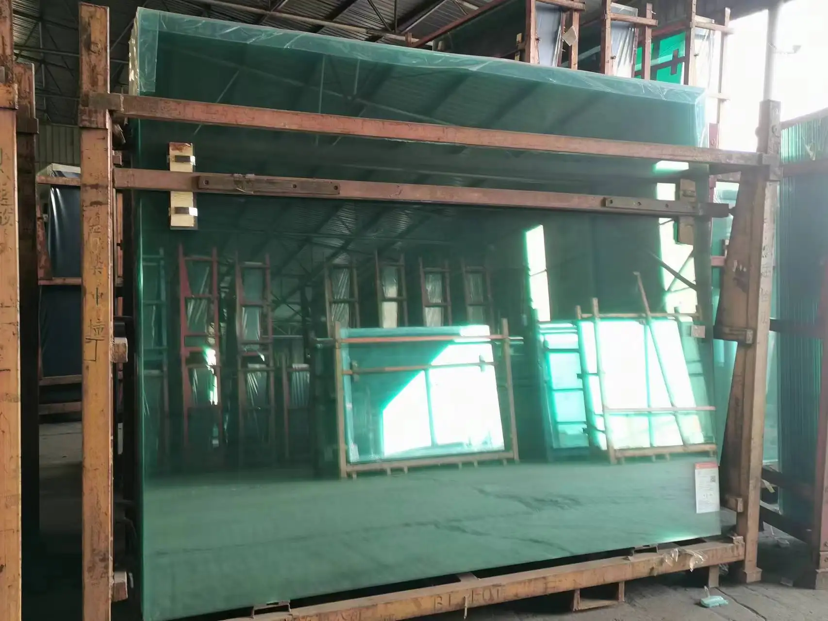 Factories Direct Clear Float Glass for Window & Building Use Various Sizes Available for Glass Walls & Curtain Walls
