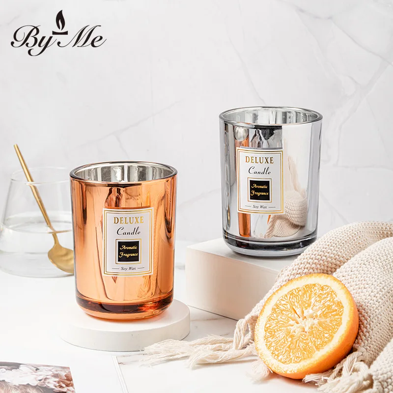 Spot Luxury Decoration Glitter Color Fall Handmade Smokeless Highly Soy Wax Scented Candle  In Gold Glass Jar