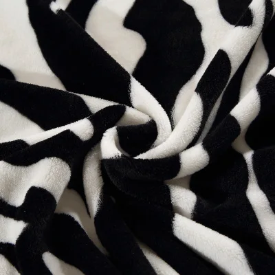 
Supersoft Microfiber animal skin design printing throw flannel fleece blanket cow zebra print fleece blanket 