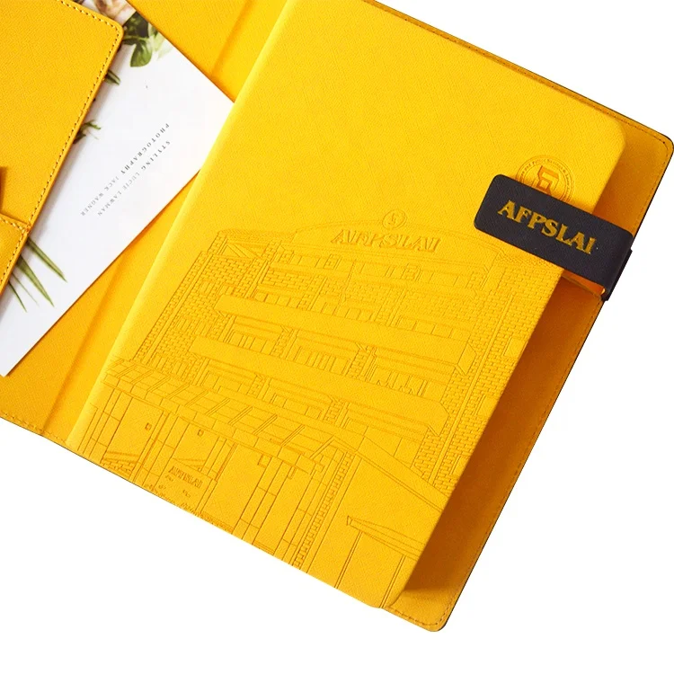 Хорошая цена на заказ A5 PU ноутбук роскошный подарочный набор 2025 повестки дня упаковка с жесткой коробкой