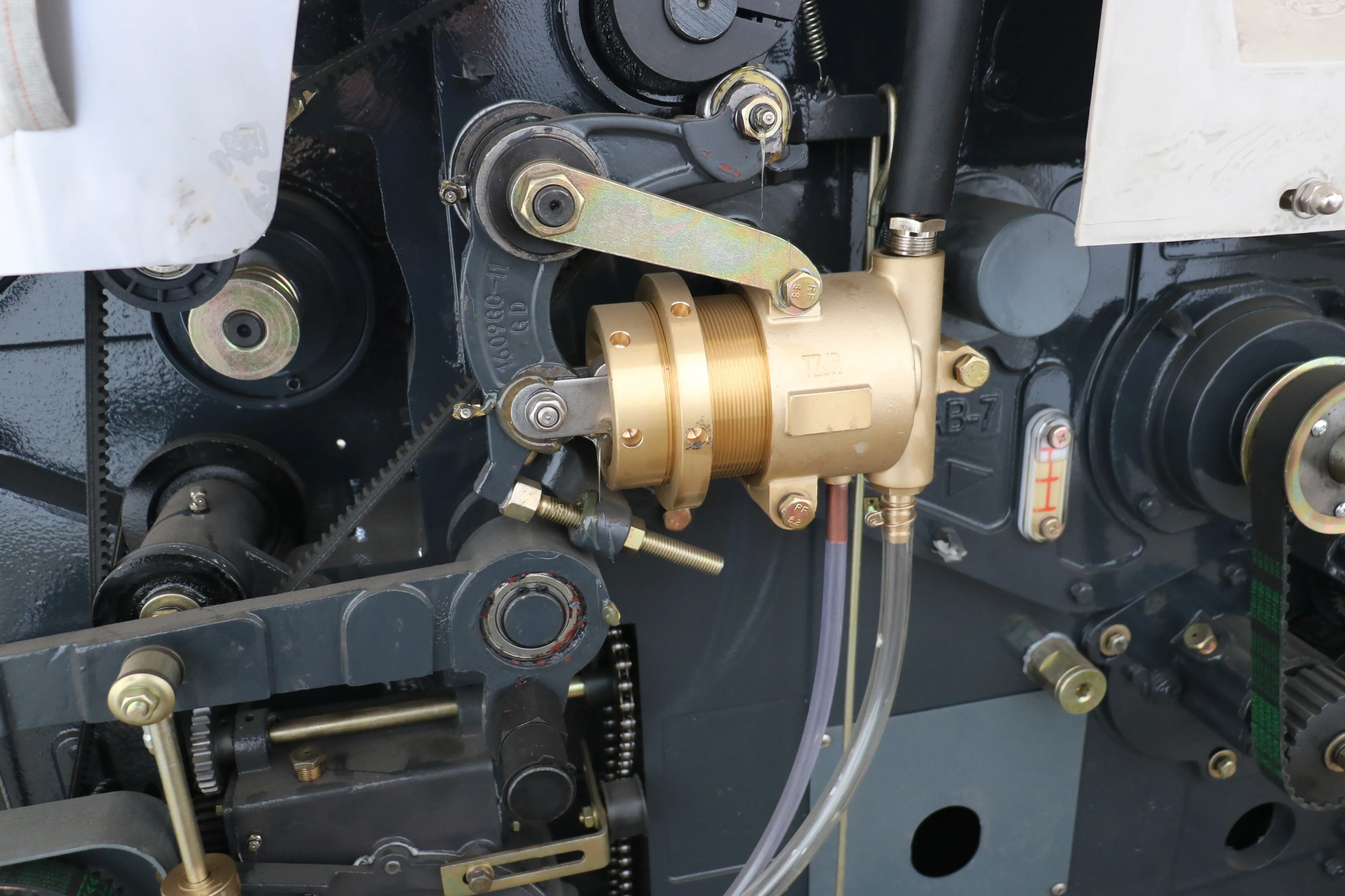 Wholesale Manufacture China Supplier High Speed Fully Automatic Top Quality Flat Water Jet Loom