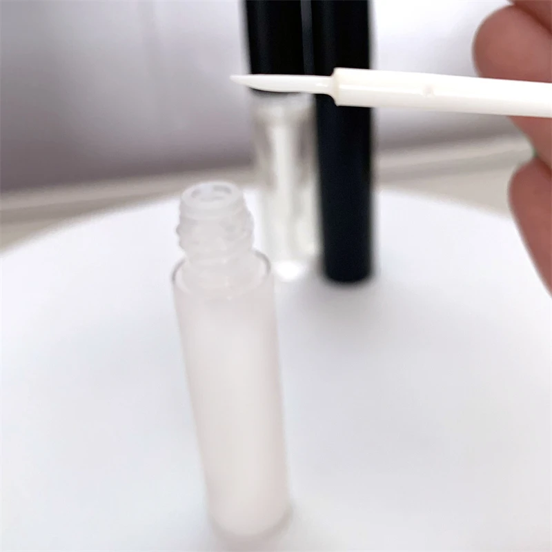 Lancybeauty Customized New Product Lash Glue Waterproof Eyelash Glue For Strip Lashes