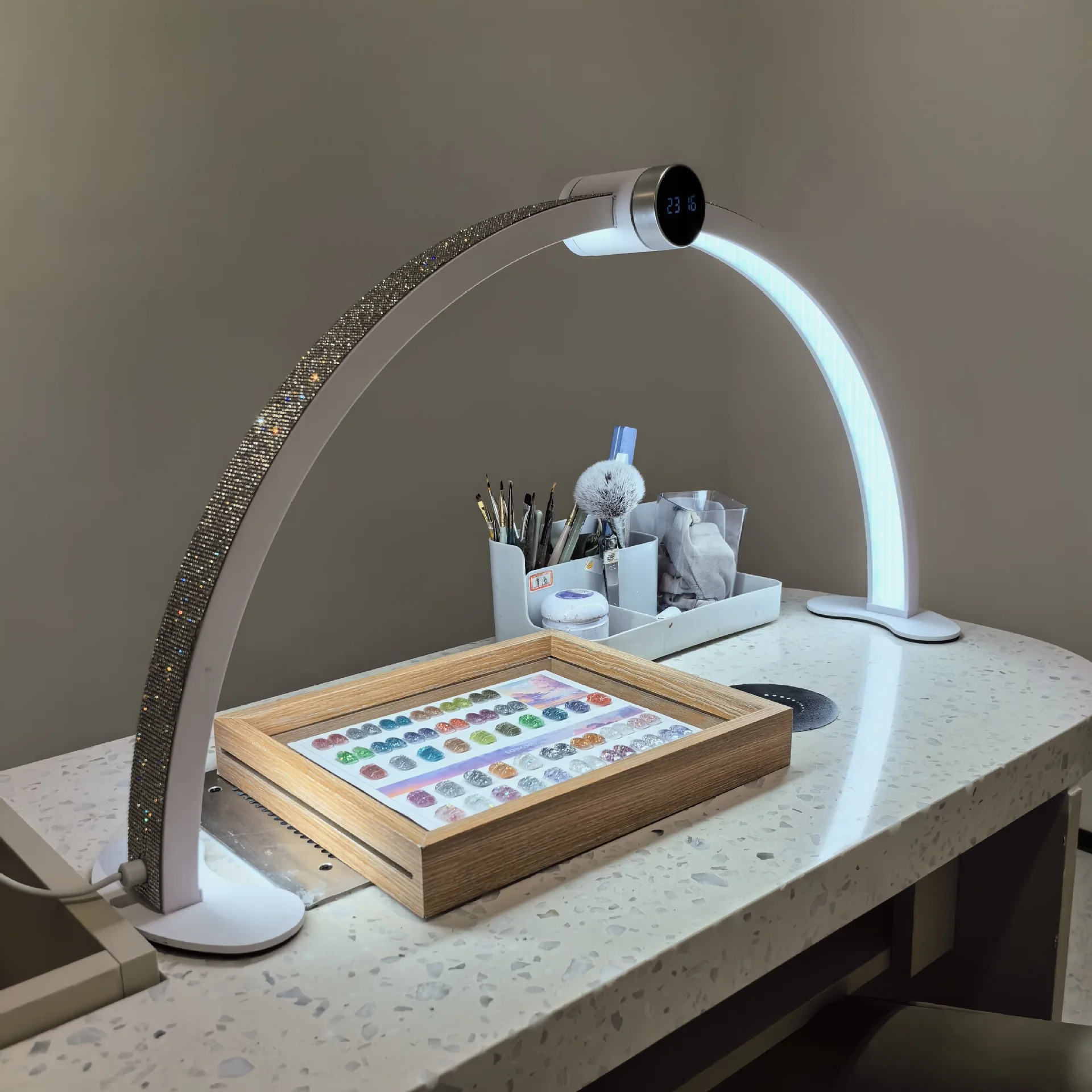 Лампа для ногтей с сенсорным экраном