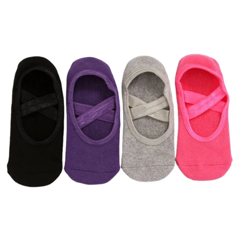 Wholesale Amazon hot style thickening looped yoga socks Cross strap non-slip dance floor socks Pilates sports yoga socks