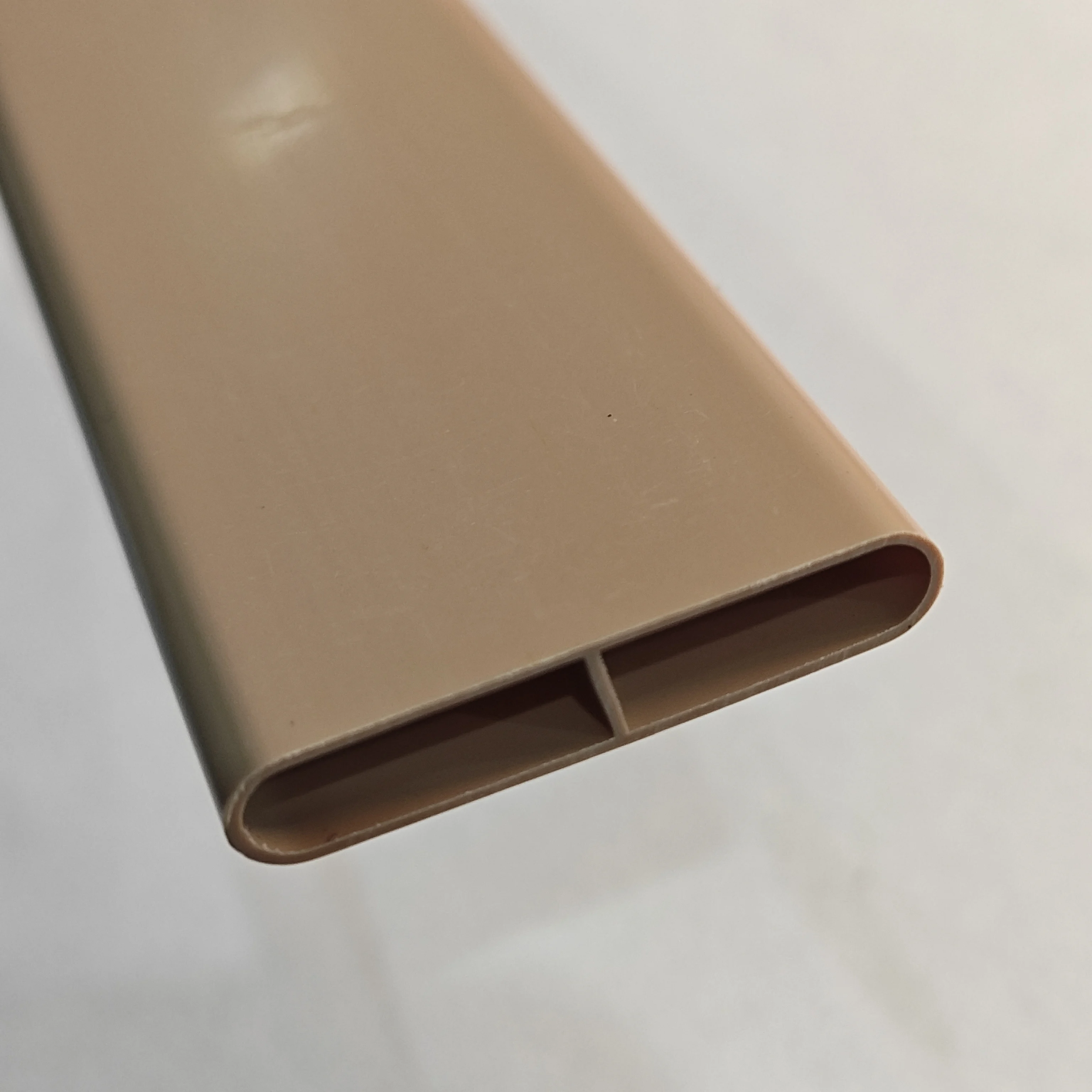 Antil-UV and Easily Assembled Privacy Slats Winged Slats/Tube Slats/Ridged Slats and Bottom Lock For Chain Link Fence