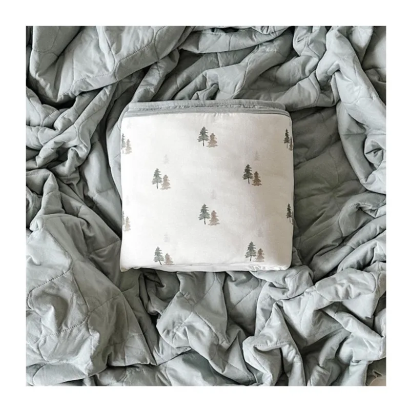 Custom Bamboo Quilted Baby Blankets Lightweight Bedding Quilt Soft Newborn Receiving Blanket