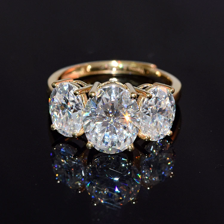 Custom 18K Yellow Gold with 3CT Oval Cut VVS Diamond Ring for Woman Anniversary
