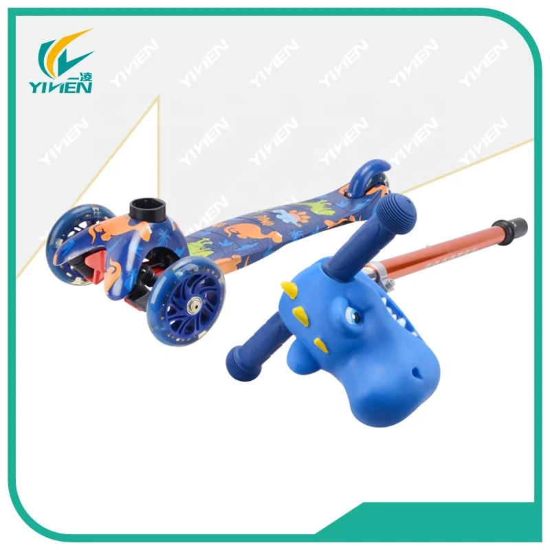 Трехколесный игрушечный скутер с аксессуарами для животных оптом