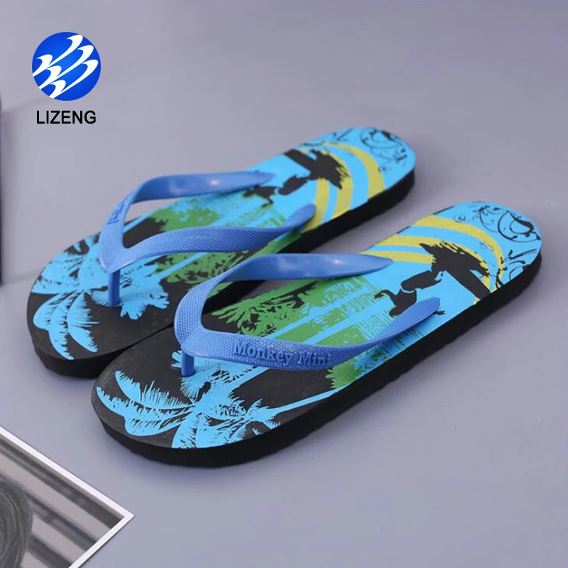 
Rubber Sole PVC Flat Feature Man Slippers With Graphic Printed 
