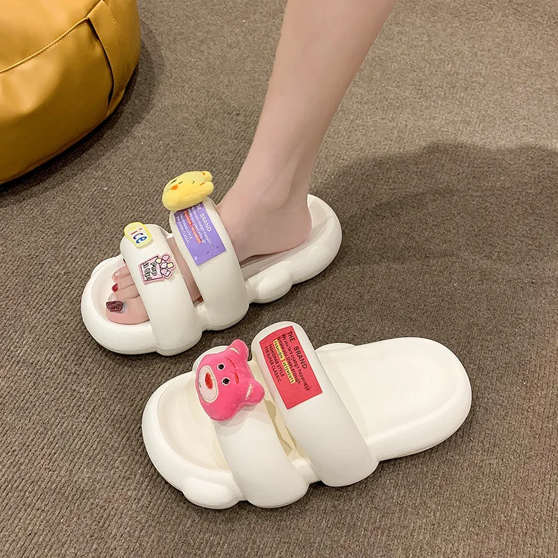 Hot selling women EVA pillow slippers cushion sole home summer slipper outdoor slides with strap