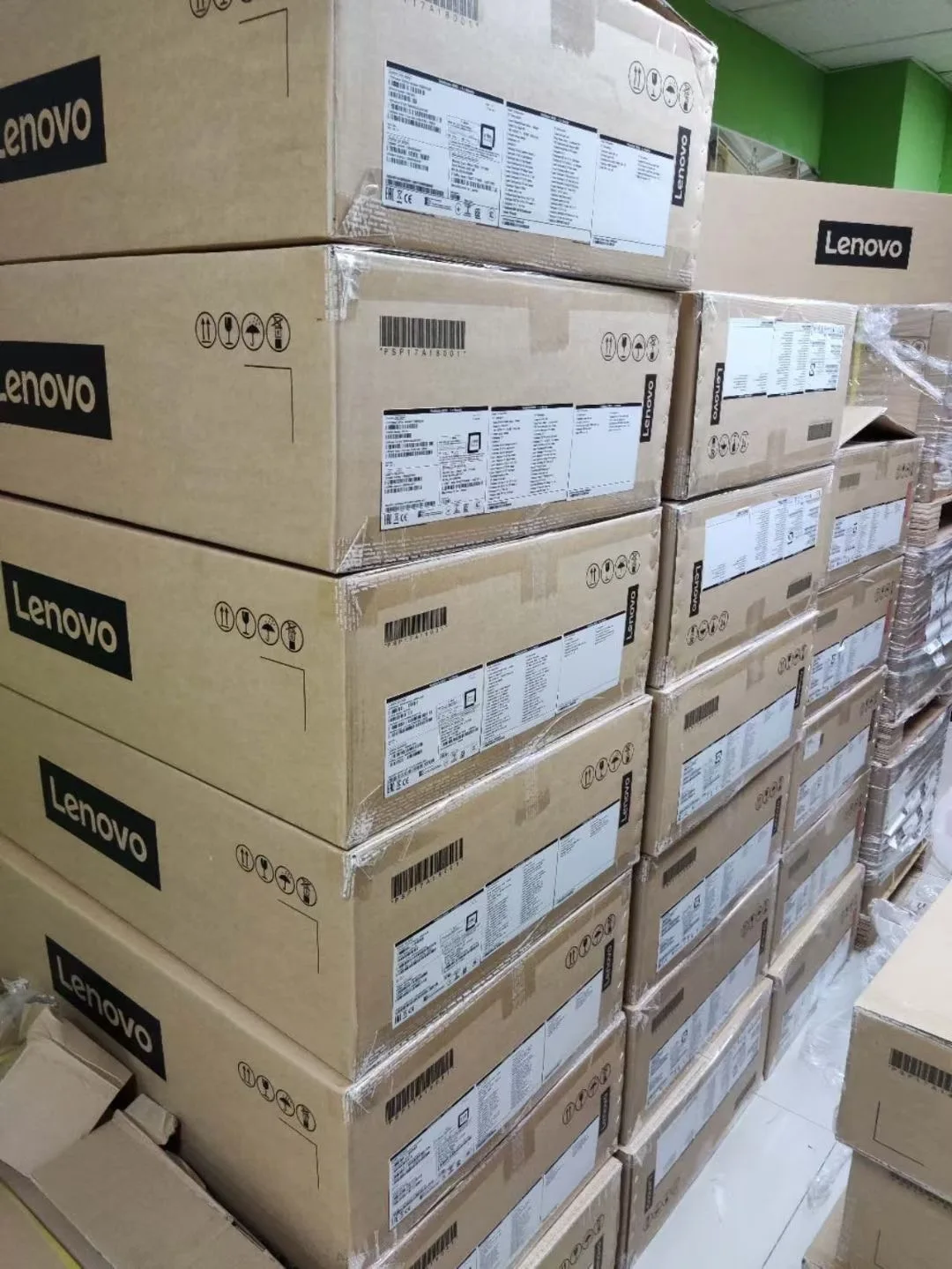 lenovo sr850 v2 Intel Xeon-Gold 6338N server lenovo