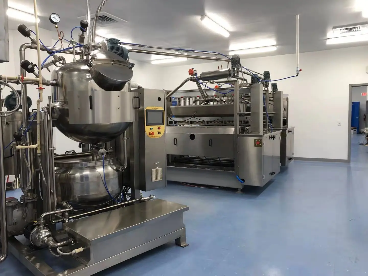 Автоматическая машина для производства мелких конфет