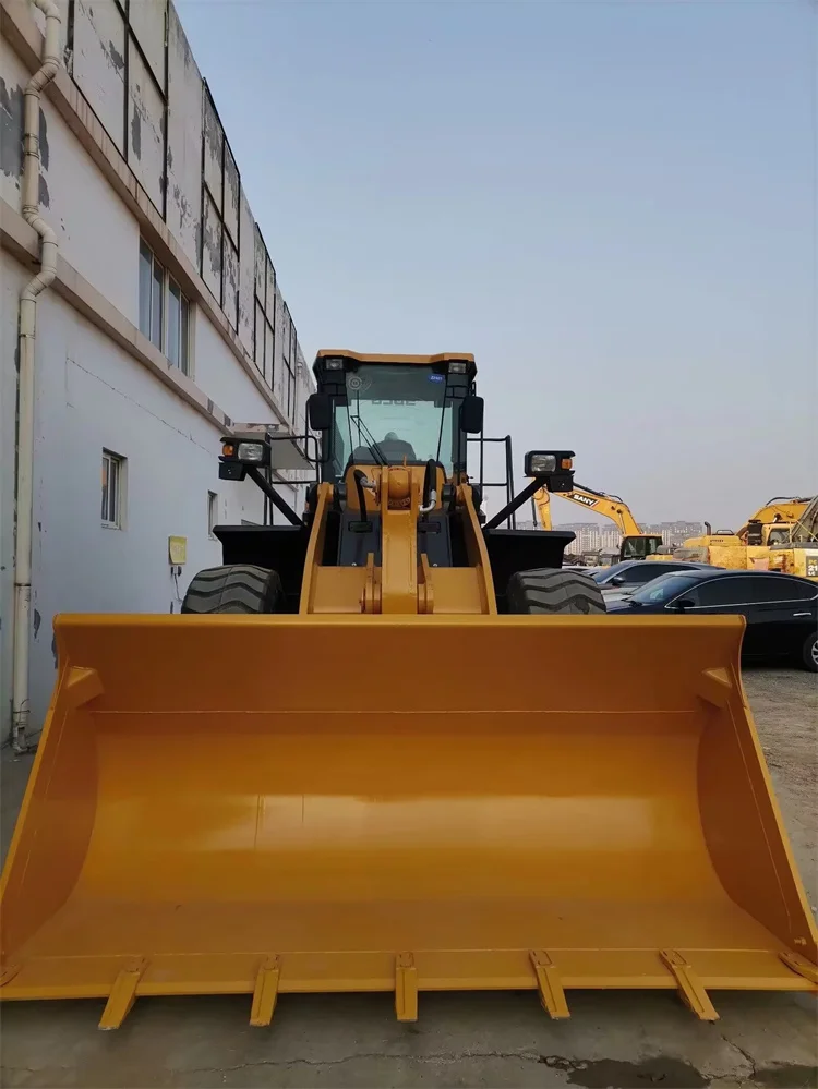 China 5 Ton Wheel Loader 90% New LG956L 5Ton Used Hydraulic Loader