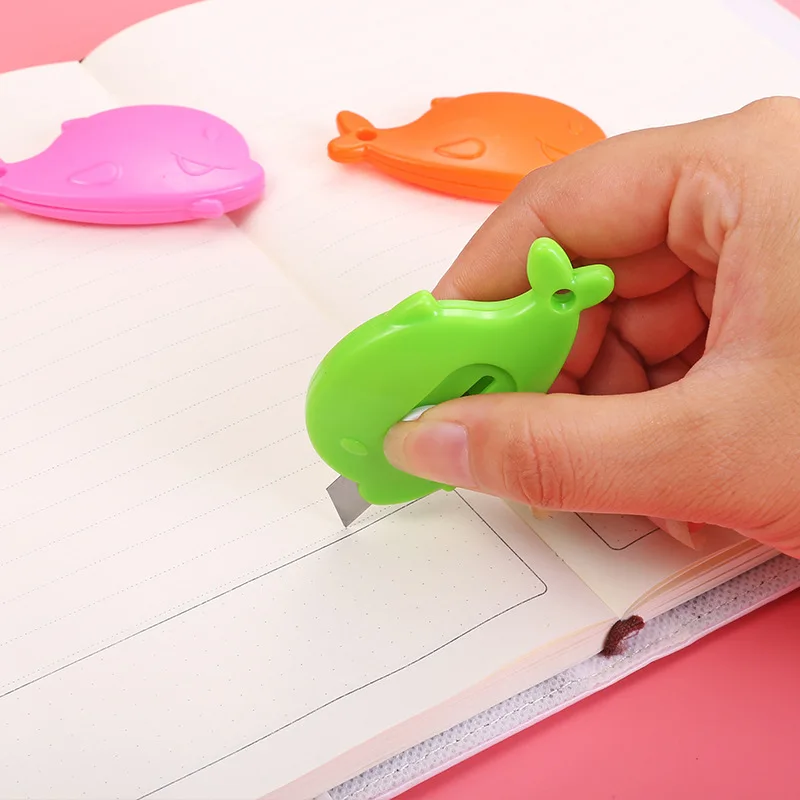 JPS OEM Custom cute cartoon Mini cartoon small portable carrot dolphin whale Utility knife