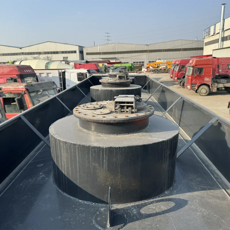 High quality 430hp original engine Oil delivery tanker 25000L 6x4 shacman fuel tank truck