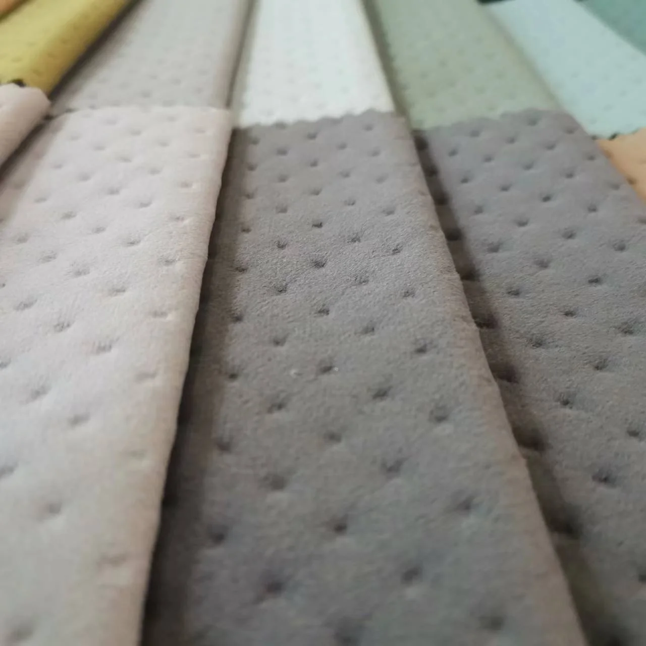 Home textile polyester new design embossed velvet sofa upholstery fabric