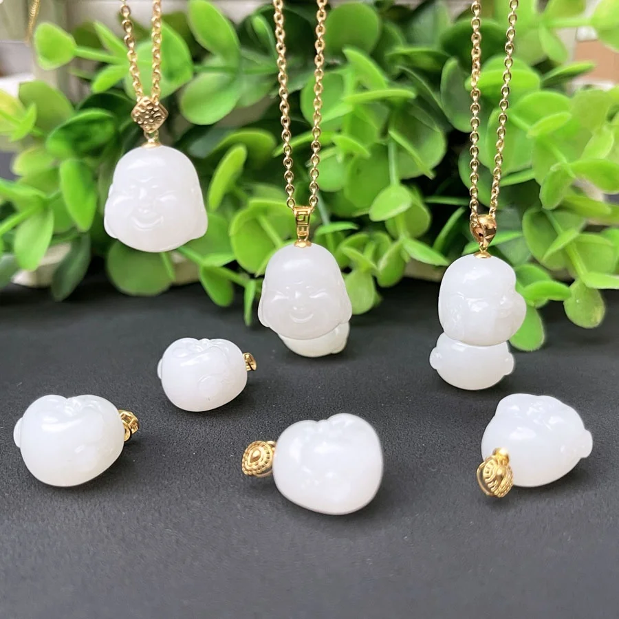 Wholesale Price Jewelry Semi-precious Stone Crafts Nephrite Buddha Natural Hetian Jade Pendant with18k Gold Clasp