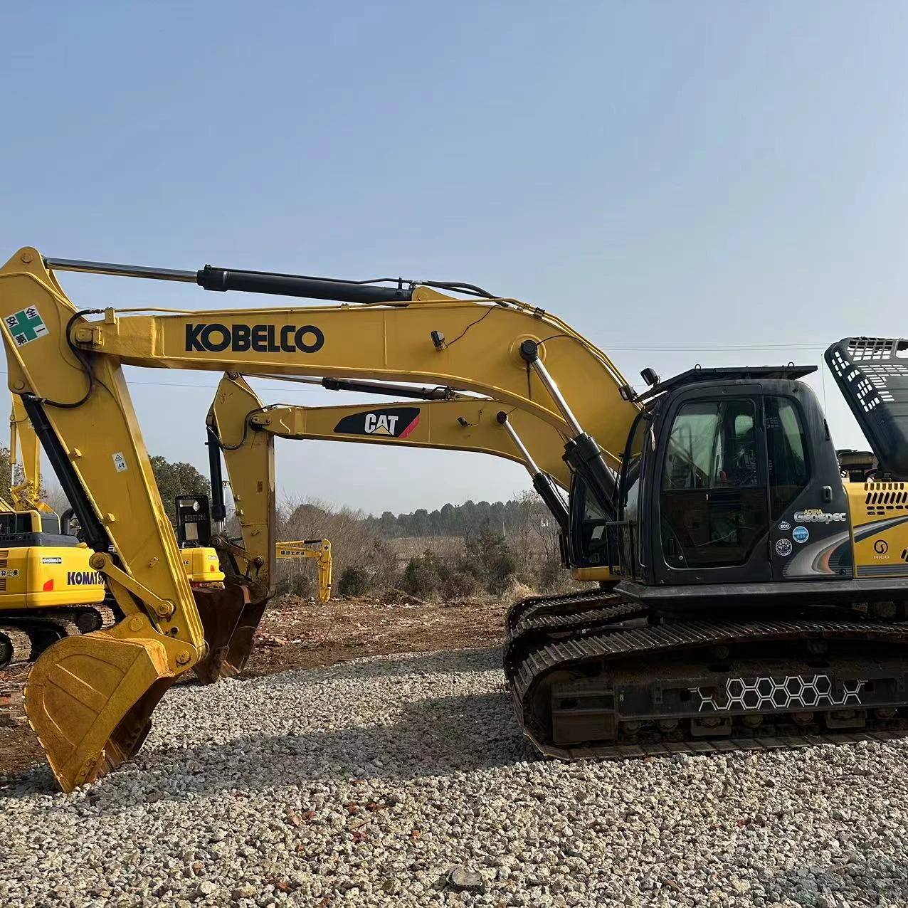 Низкая цена подержанный экскаватор KOBELCO SK250D гусеничный SK200 SK210 SK230 модель распродажа